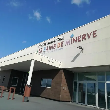 Ancienne Caserne Du Château Hébergement de vacances